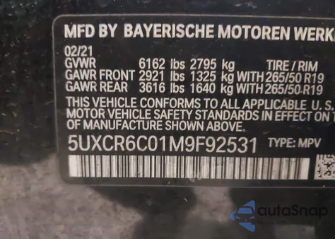 2021 BMW X5 xDrive40I z USA, uszkodzony, nr VIN 5UXCR6C01M9F92531